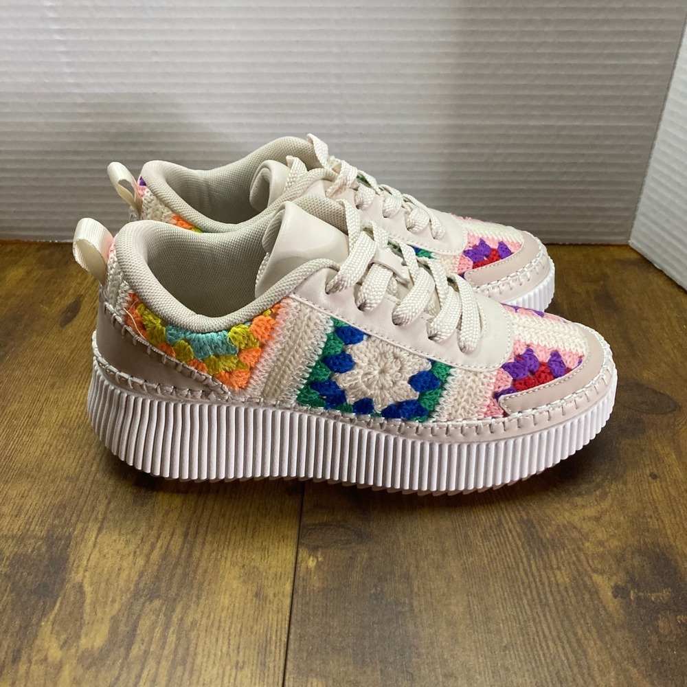 BERNESS Women's Crochet Patchwork‎ Platform Sneakers Cream Multi Color Size 7 - Picture 3 of 10